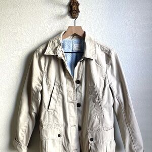 GAP Women's Light Tan Shirt Jacket